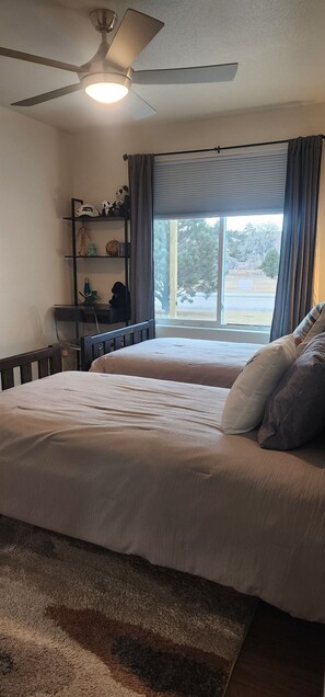 3 bedrooms, WiFi, bed sheets