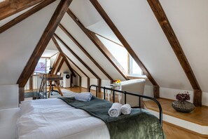 5 chambres, bureau, fer et planche à repasser, Wi-Fi gratuit