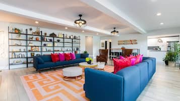 Smart TV, fireplace, video games, ping pong