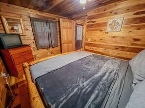 3 多间卧室、床单