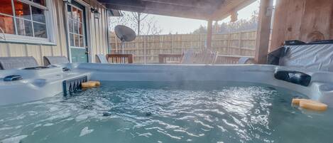 Bain à remous extérieur