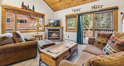 Fall River Hideaway • Fireplace • Close to RMNP