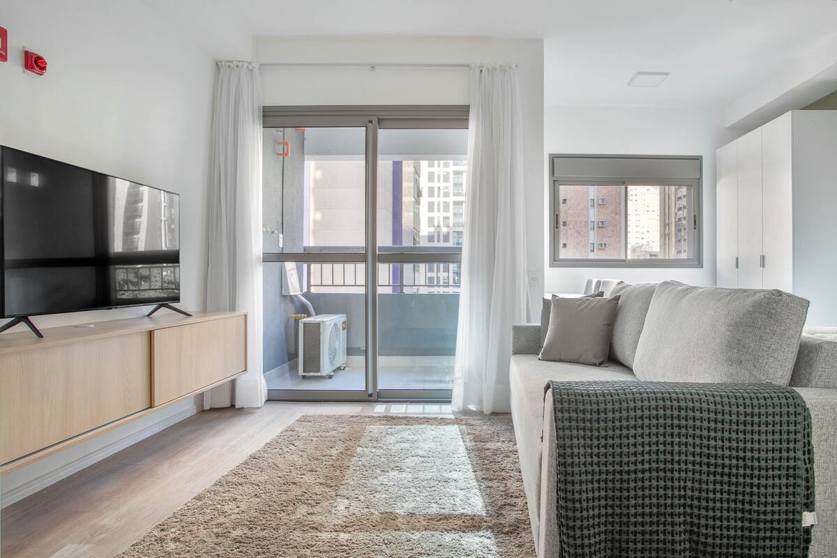 Superior Studio | Premium bedding, individually decorated, individually furnished, desk