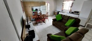 Televisión, futbolito y tenis de mesa 