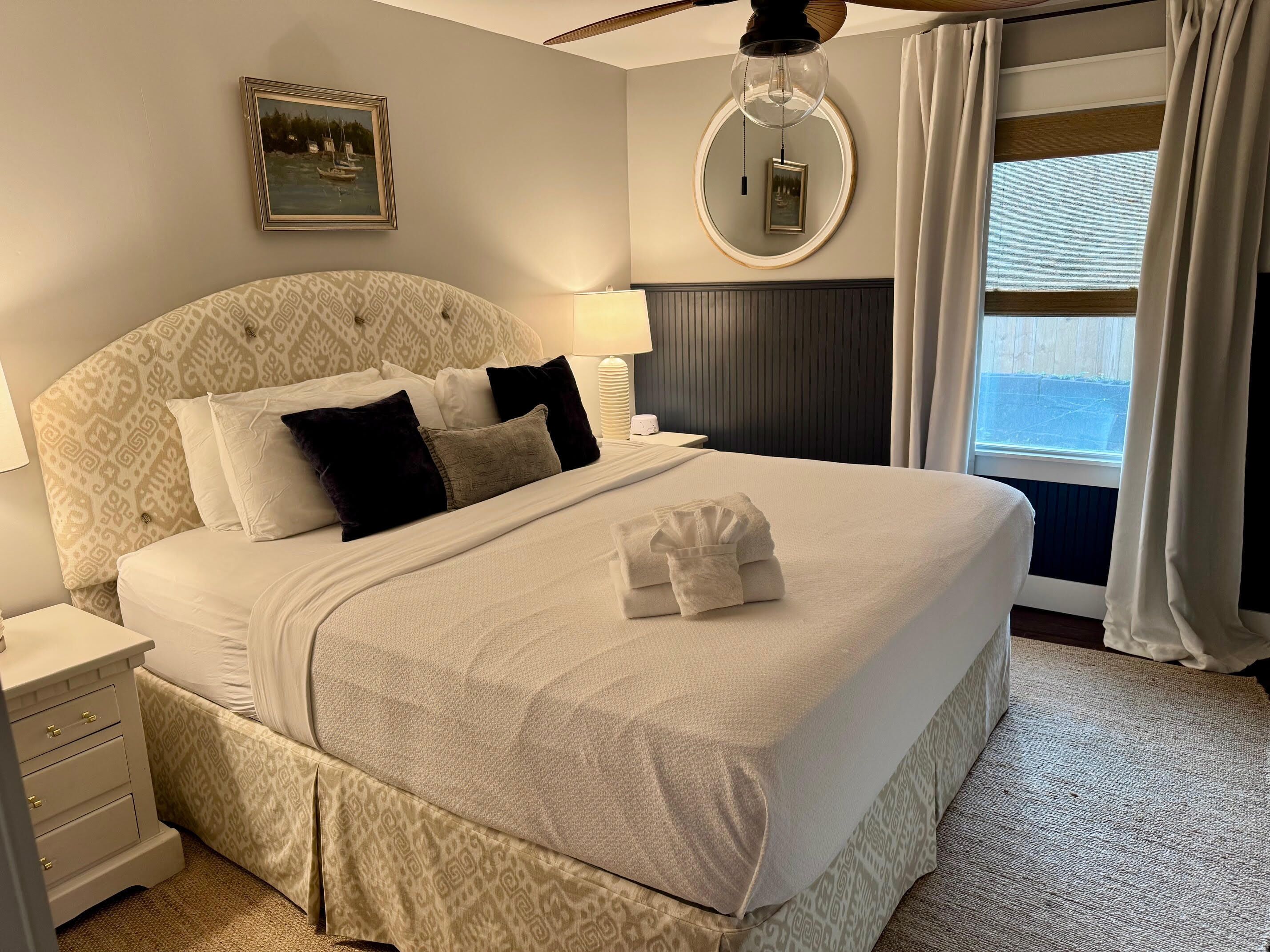 1 室のベッドルーム、WiFi (無料)、ベッドシーツ