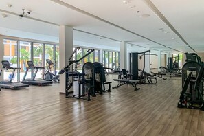 1 bedroom, premium bedding, soundproofing, iron/ironing board - Fresh And Quiet 1BR at Noor 4 Tower (Dubai)