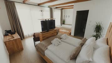 豪華套房 | 2 間臥室、迷你吧、筆電工作空間、隔音