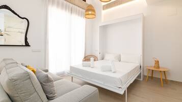 Iron/ironing board, free WiFi, bed sheets