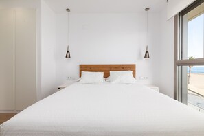 2 quartos, ferros/tábuas de passar roupa, Wi-Fi de cortesia