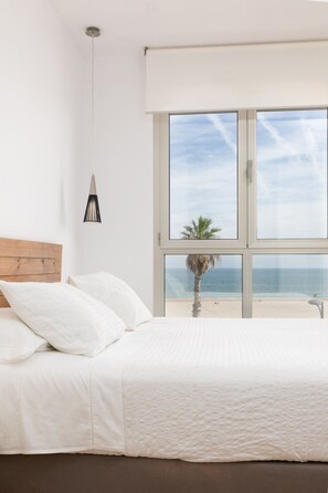 2 chambres, fer et planche Ă repasser, Wi-Fi gratuit, draps fournis