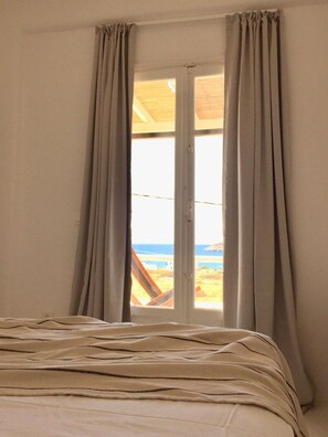 2 slaapkamers, een strijkplank/strijkijzer, gratis wifi, beddengoed