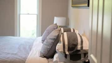 2 bedrooms, in-room safe, travel crib, free WiFi