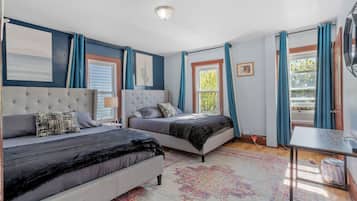 9 bedrooms, iron/ironing board, WiFi, bed sheets