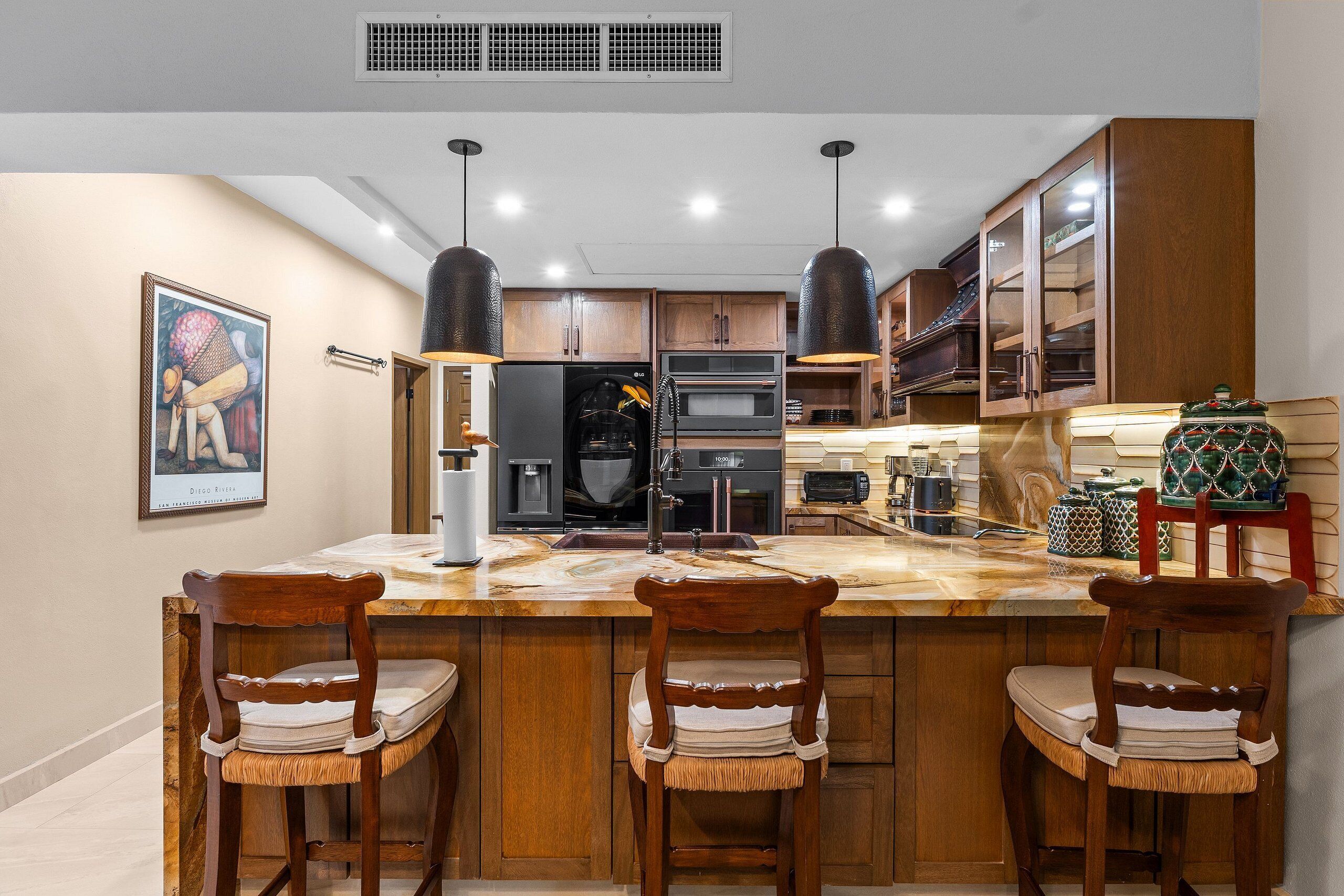 Apartamento | Cocina privada | Frigorífico grande, microondas, horno y lavavajillas