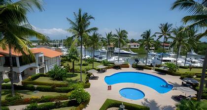 Grand Marina Villas