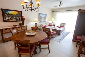 Leilighet | Oppholdsområde