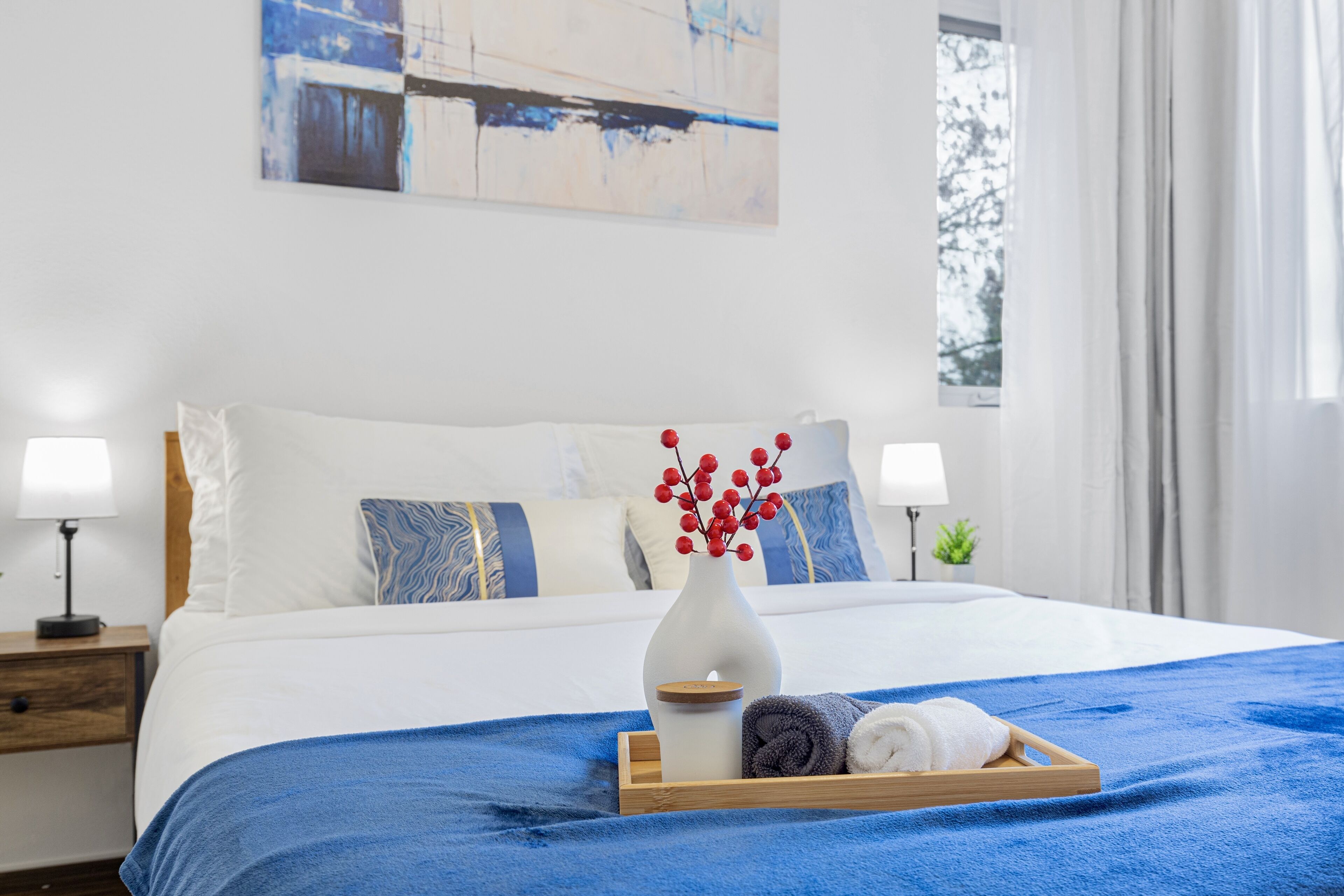 3 bedrooms, desk, iron/ironing board, WiFi