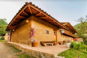 Υπαίθριος χώρος δεξιώσεων