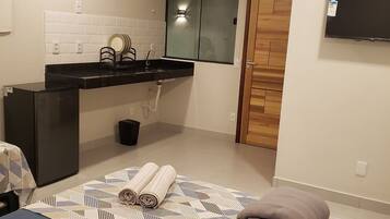 1 quarto, acesso à internet