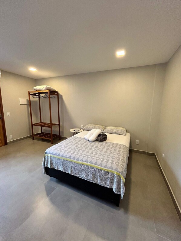 1 chambre, accès Internet, draps fournis