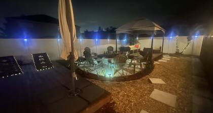 Cozy 3-bedroom in Golf & Gated Community- private pool and firepit