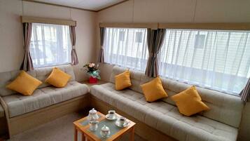 Chalet | Living area