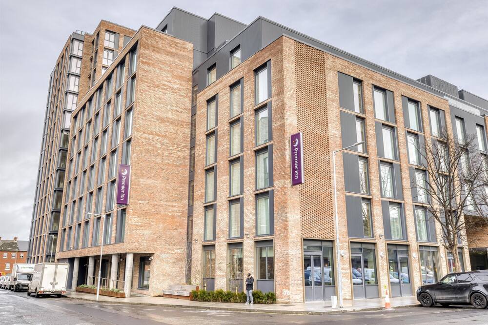 Premier Inn Dublin Cc The Liberties