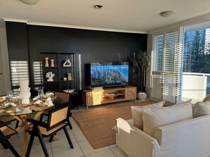 Smart TV - Beachside apartment at Surfers Paradise, Gold Coast (Surfers Paradise)
