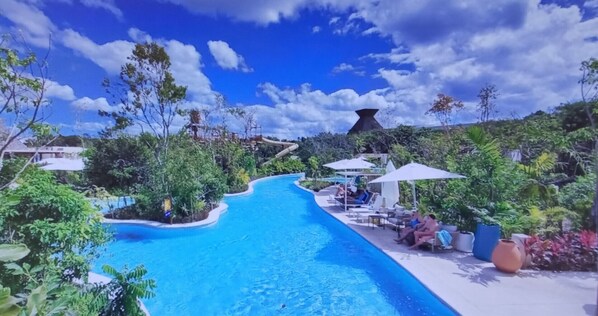 室外泳池、暖水池