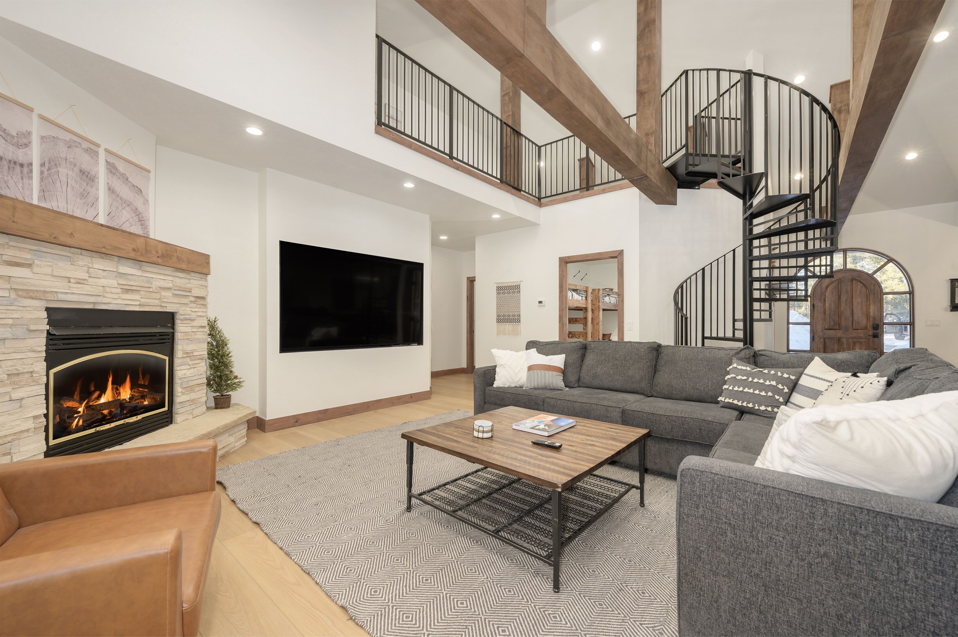 Smart TV, fireplace, video games
