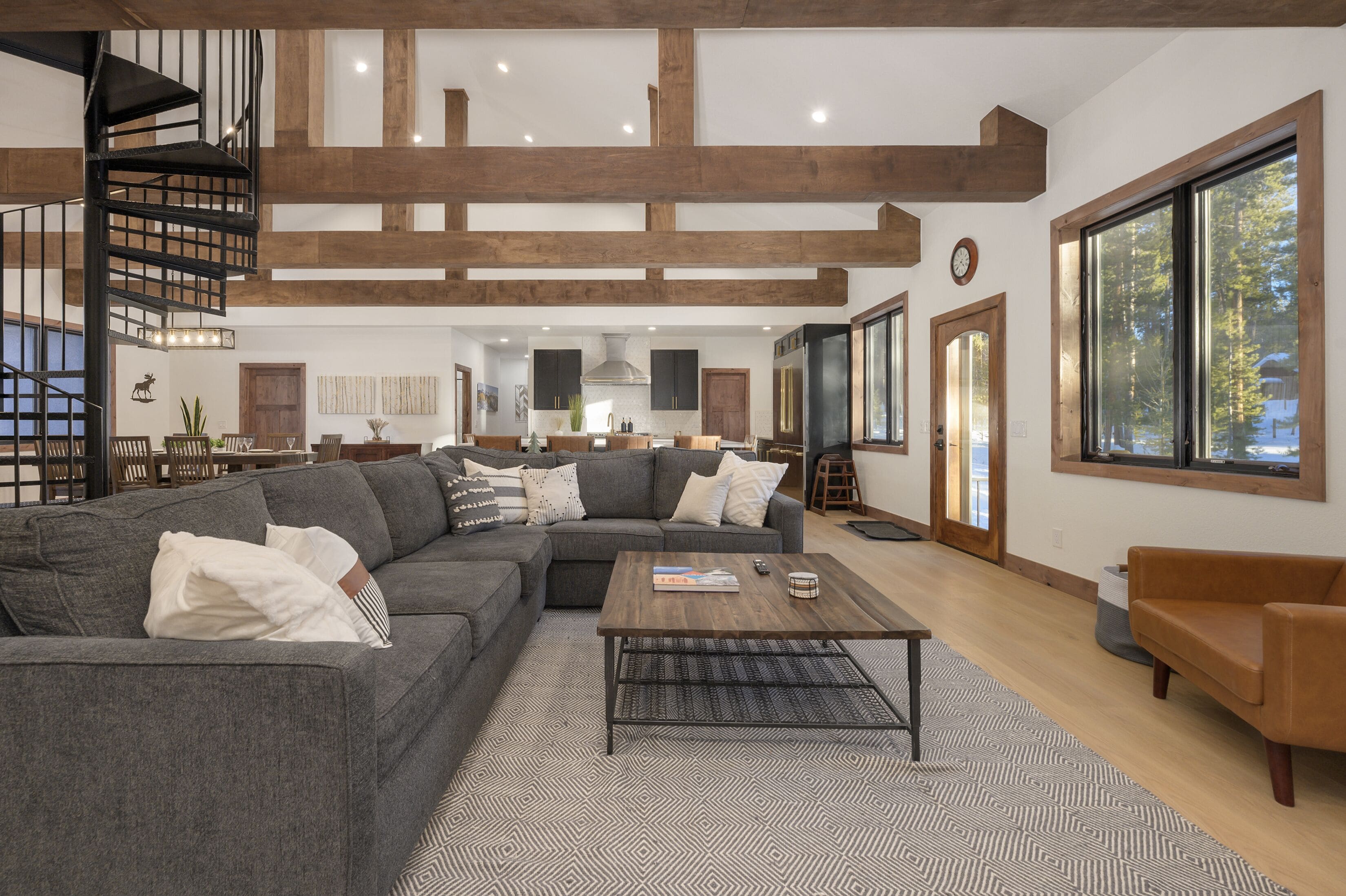 Smart TV, fireplace, video games