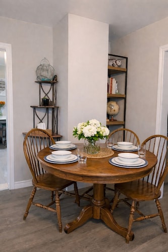 Mariner's Nest, Family- Friendly Costal Stay, 3BDR, Near Digby Ferry, Sleeps 5