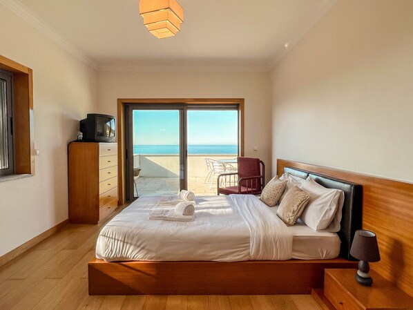 3 Schlafzimmer, Bügeleisen/Bügelbrett, Internetzugang, Bettwäsche