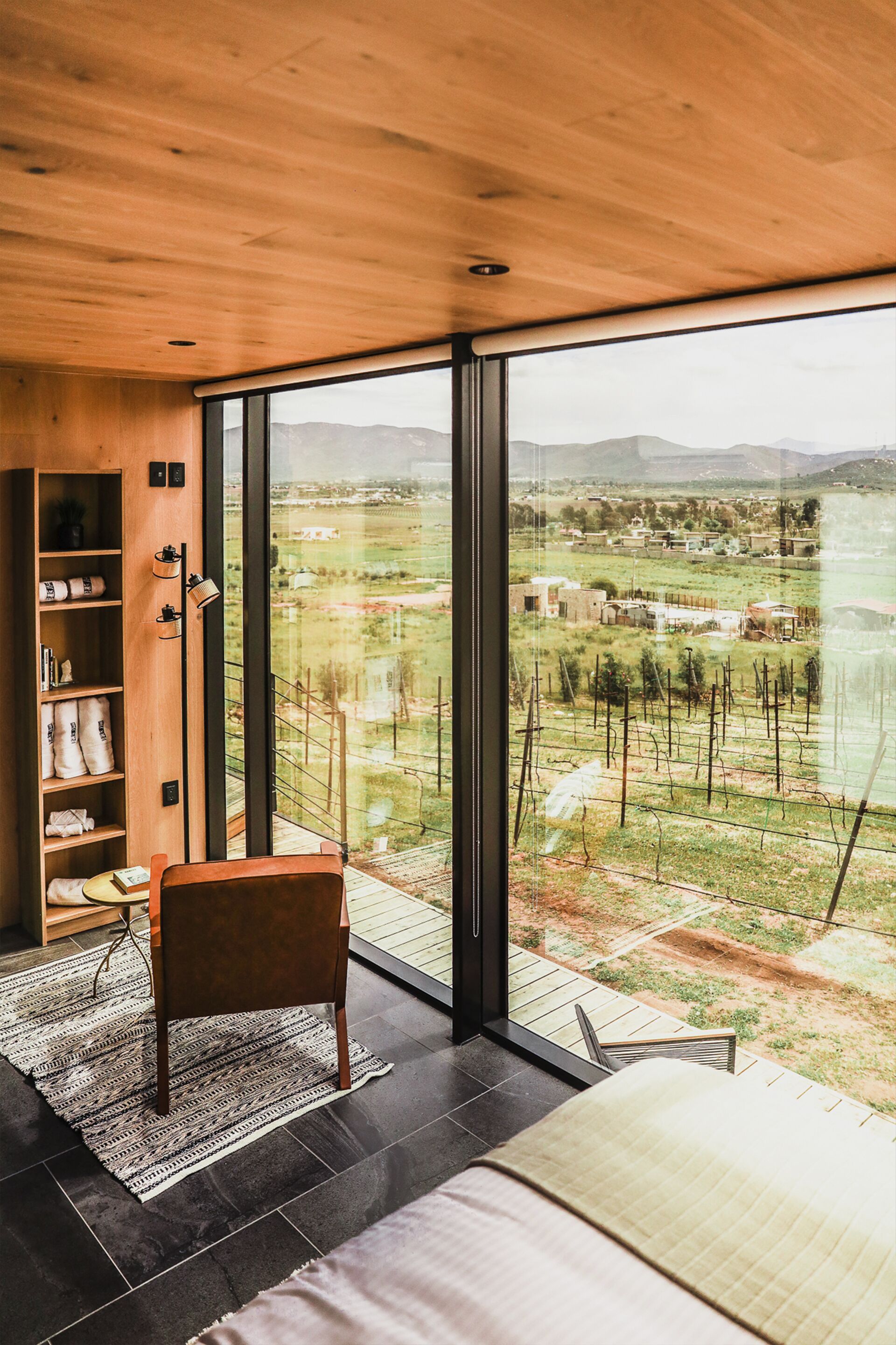 Exclusive Cabin | Minibar, in-room safe, free WiFi, bed sheets