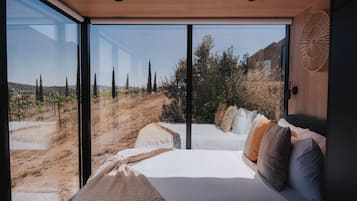 Exclusive Cabin | 1 bedroom, minibar, in-room safe, free WiFi