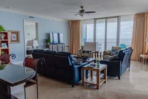 Smart TV, books - Mediterranean 802E Beautiful-Gulf-front-4BR 4.5BA-Exquisite Wrap Around Views (Pensacola)