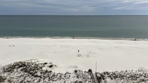 A beach with a clear view of the ocean and a sandy shoreline. - Mediterranean 802E Beautiful-Gulf-front-4BR 4.5BA-Exquisite Views FloraBama (Pensacola)
