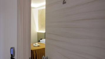 1 bedroom, minibar, in-room safe, blackout drapes