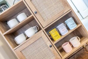 Interior - Unique Little Charmer in Downtown Frederick
(Frederick)