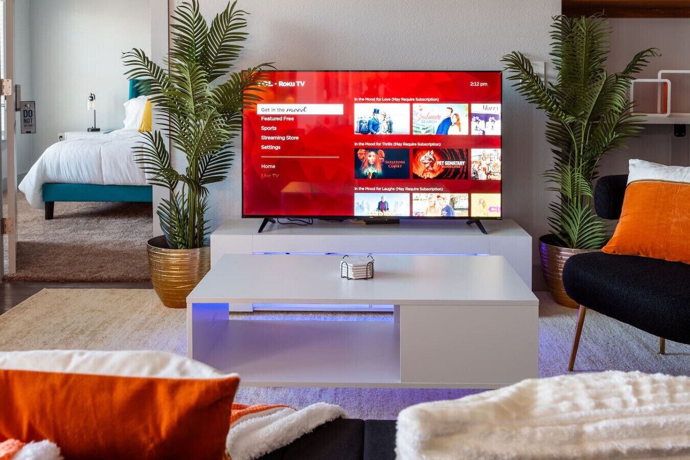 1 室のベッドルーム、デスク、アイロン / アイロン台、WiFi (無料)