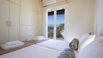 2 bedrooms, WiFi, bed sheets