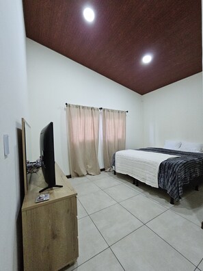 3 chambres, Wi-Fi, draps fournis