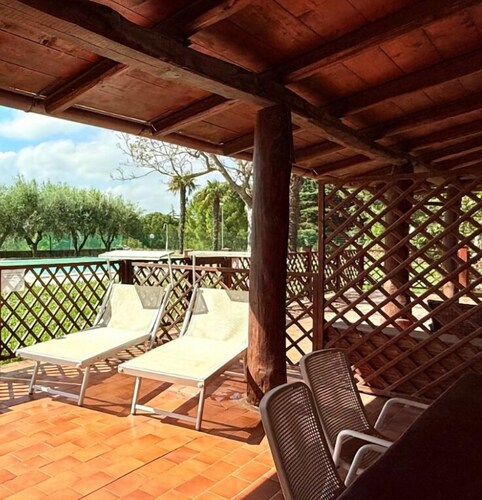 VIVA2 - Numana, four-room apartment in villa with swimming pool