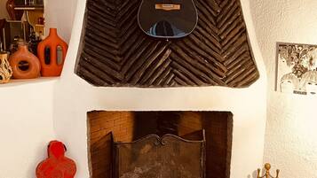 32-inch flat-screen TV with satellite channels