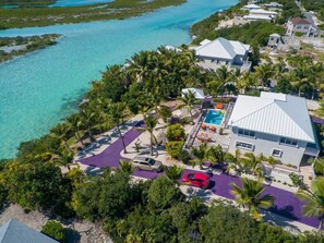Exterior - Tropical Retreat: 360° Views, Pool, Beaches Nearby (Providenciales)