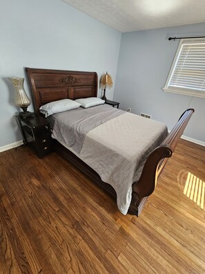 Room - happy corner (Jeffersontown)