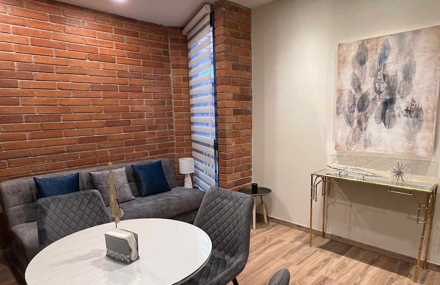 Sumak Suite, Un Encantador Hospedaje En La Ciudad De Cuenca. -