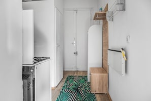 Interior - Cozy 1BR Apt. near Millenium Tower & Danube River (Vienna)