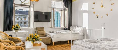 2 bedrooms, WiFi, bed sheets