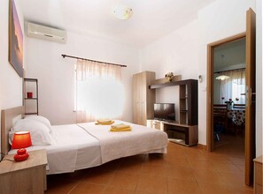 1 bedroom - Holiday apartment with air conditioning (Fažana)